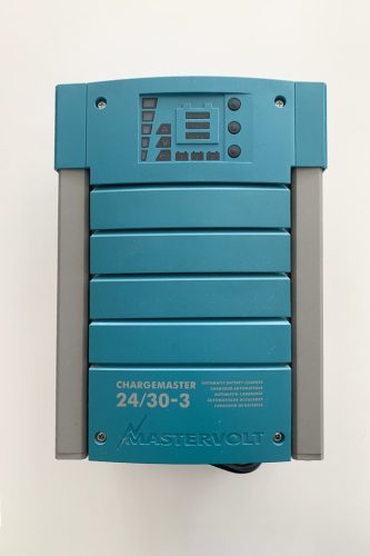 Mastervolt ChargeMaster Töltő 24/30-3 (használt)